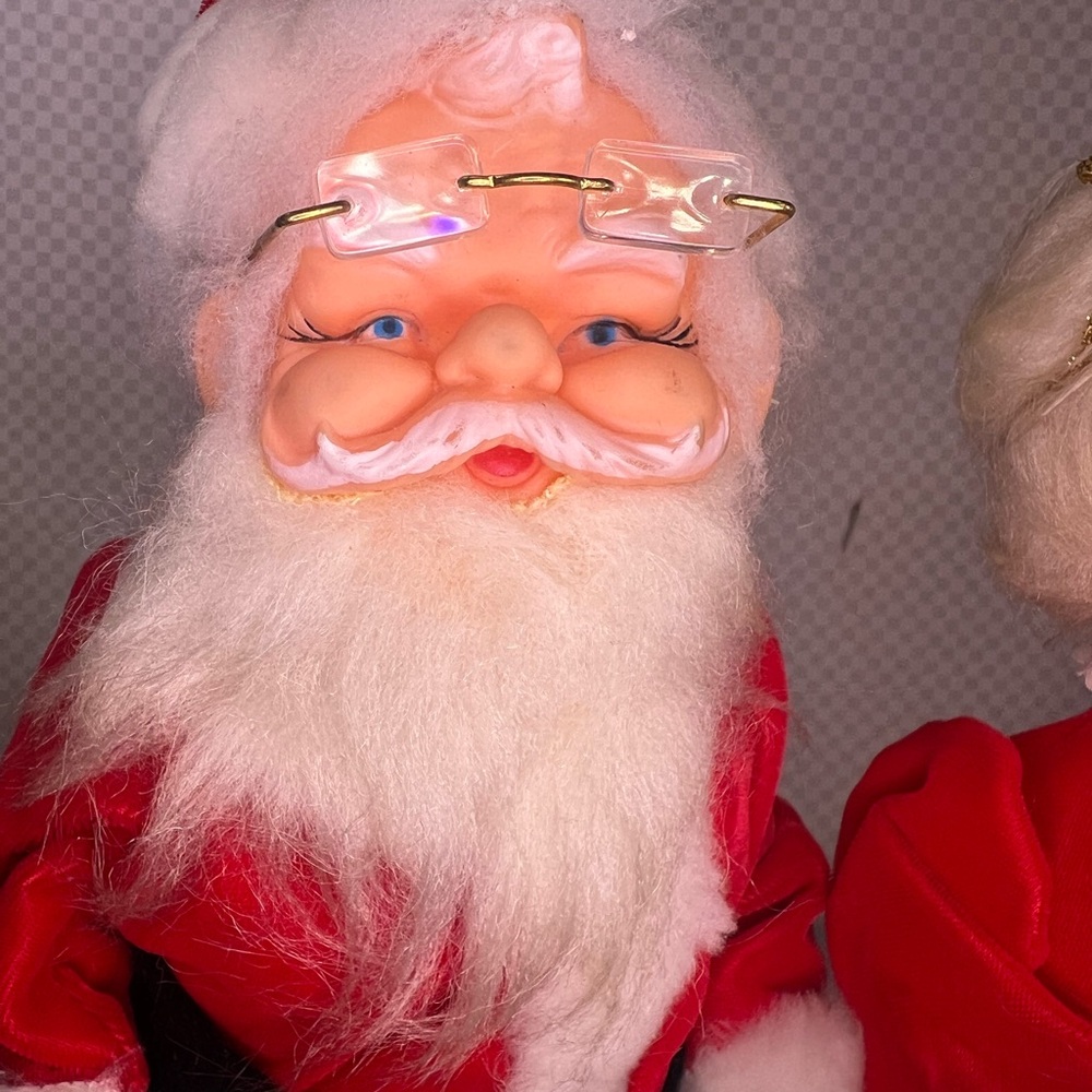 Vintage Crafted Christmas Mr and Mrs Santa Claus Doll Figures 13” - Picture 2 of 16